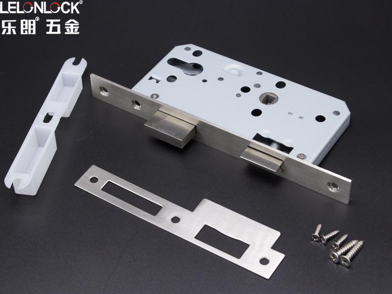 5572、6072防火鎖體哪家好？