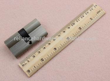 通開鎖芯哪家好？